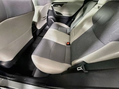 Certified 2022 Toyota RAV4 XLE w/ Convenience Package AWD/4WD image 28