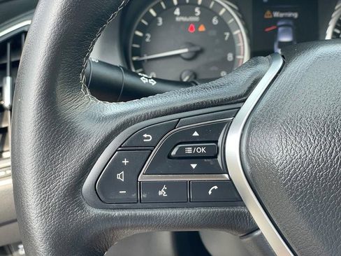 Used 2019 INFINITI Q50 Luxe AWD/4WD image 15