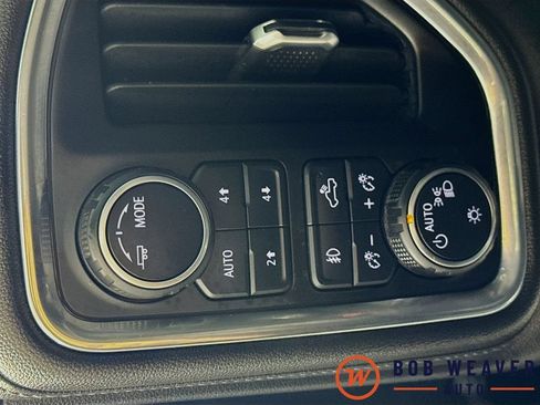 Used 2021 Chevrolet Silverado 1500 RST AWD/4WD image 12