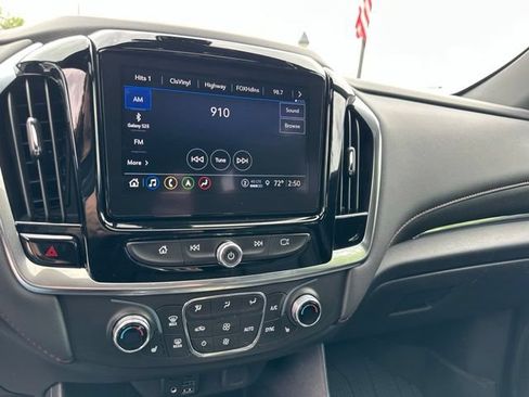 Used 2023 Chevrolet Traverse RS w/ LPO, Floor Liner Package AWD/4WD image 20