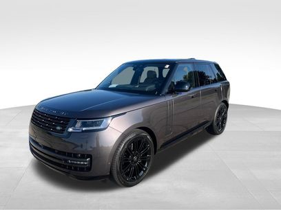 Used 2025 Land Rover Range Rover SE