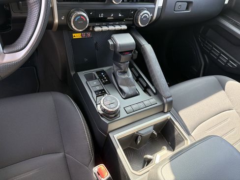 Certified 2024 Toyota Tacoma TRD Off-Road w/ TRD Off Road Upgrade Package image 9