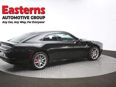 Used 2024 Dodge Charger Daytona Scat Pack w/ Plus Group AWD/4WD image 40