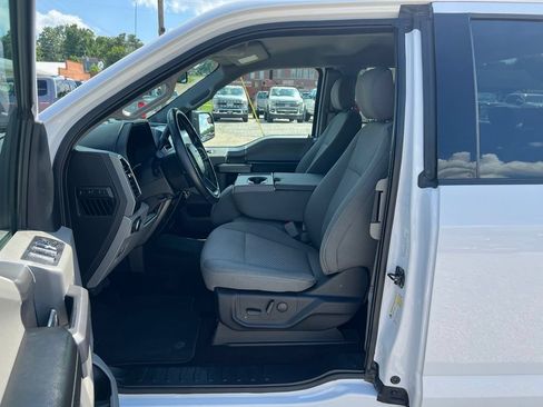 Used 2019 Ford F150 XLT w/ Equipment Group 302A Luxury RWD image 14
