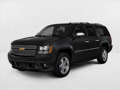 Used 2014 Chevrolet Suburban LTZ RWD image 1