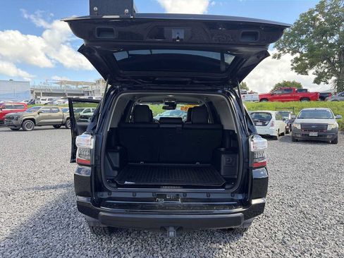 Used 2023 Toyota 4Runner TRD Off-Road Premium AWD/4WD image 20