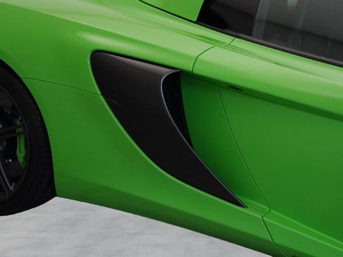 Used 2015 McLaren 650S Spider RWD image 6
