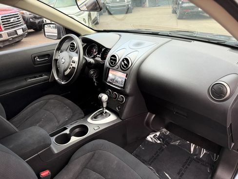 Used 2014 Nissan Rogue S w/ Convenience Package AWD/4WD image 20