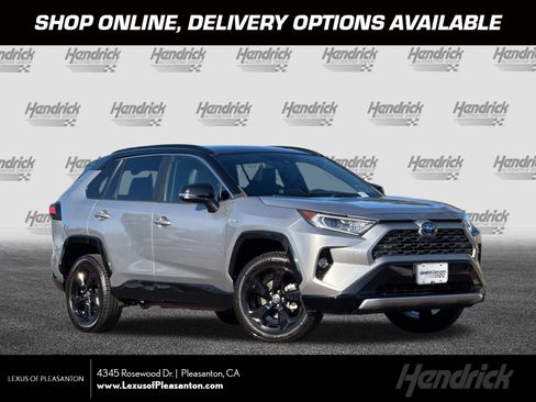 Used 2021 Toyota RAV4 XSE image 1
