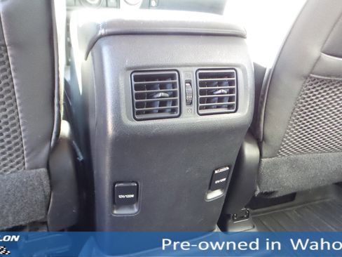 Used 2017 Toyota 4Runner SR5 Premium image 20