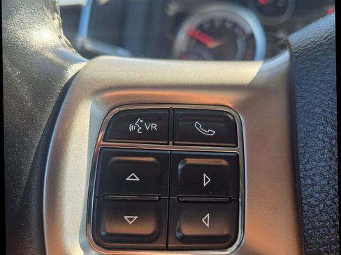 Used 2015 RAM 2500 Laramie image 19