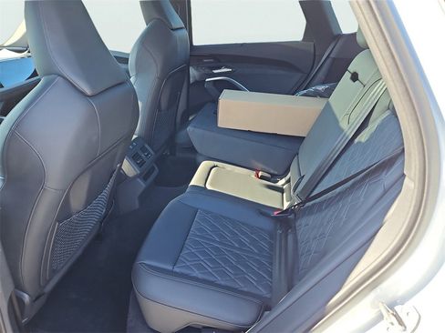 New 2025 Audi SQ5 Premium Plus image 23