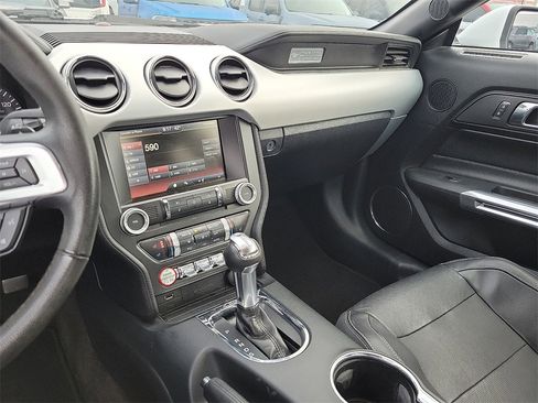 Used 2015 Ford Mustang GT Premium image 20