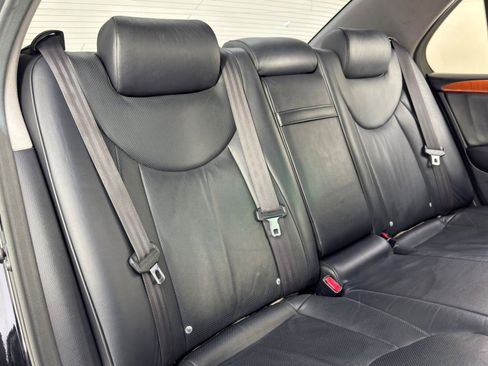 Used 2005 Lexus LS 430 image 32