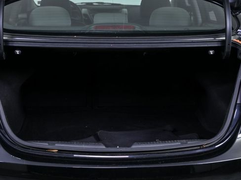 Used 2014 Hyundai Elantra SE image 26