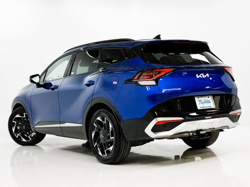 Certified 2025 Kia Sportage SX image 31