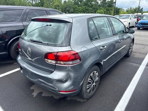 Used 2013 Volkswagen Golf 4-Door FWD image 5
