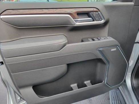 New 2026 GMC Sierra 1500 SLT w/ SLT Premium Package image 5