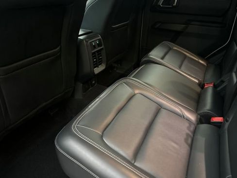 Used 2025 Ford Bronco Outer Banks image 11