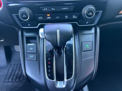 Used 2018 Honda CR-V Touring image 21