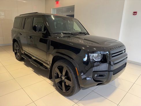 New 2025 Land Rover Defender 130 V8 AWD/4WD image 6
