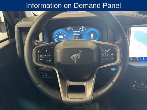 Certified 2025 Ford Bronco Outer Banks AWD/4WD image 16