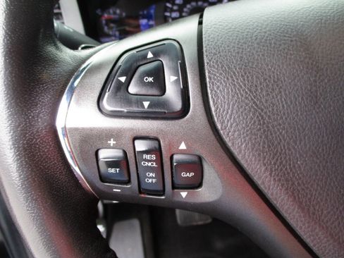 Used 2016 Lincoln MKS AWD w/ Equipment Group 101A image 17