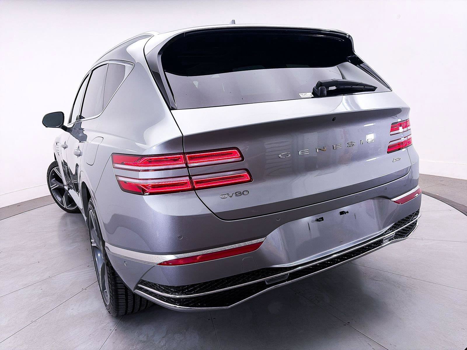 Used 2025 Genesis GV80 2.5T Prestige AWD/4WD image 10