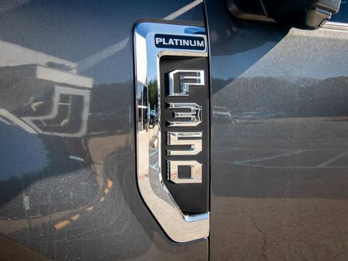 Used 2020 Ford F350 Platinum image 32