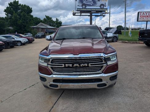 Used 2019 RAM 1500 Laramie AWD/4WD image 2