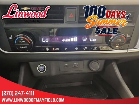 Used 2023 Nissan Rogue SV w/ SV Premium B Package AWD/4WD image 24