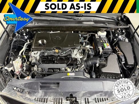 Used 2019 Toyota Camry LE FWD image 37
