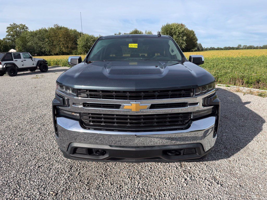 Used 2019 Chevrolet Silverado 1500 LT w/ All-Star Edition AWD/4WD image 21