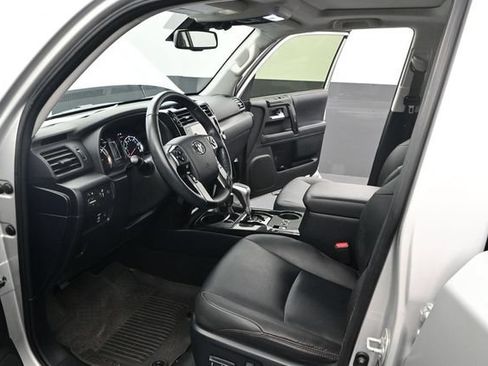 Used 2024 Toyota 4Runner TRD Off-Road Premium w/ Moonroof Package AWD/4WD image 6