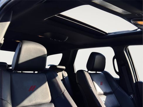 Used 2024 Dodge Durango GT image 23