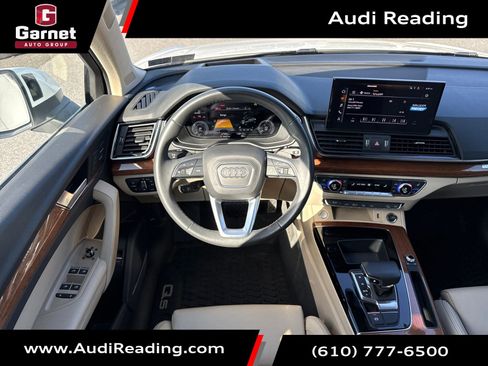 Used 2021 Audi Q5 e Prestige w/ Prestige Package image 13