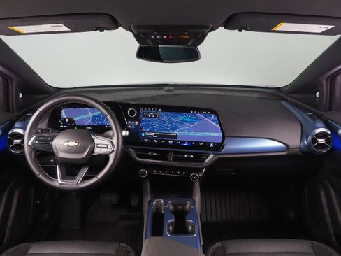 Used 2024 Chevrolet Equinox EV LT w/ LPO, Blackout Package image 3