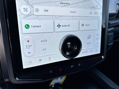 Used 2022 Ford Expedition Platinum image 21