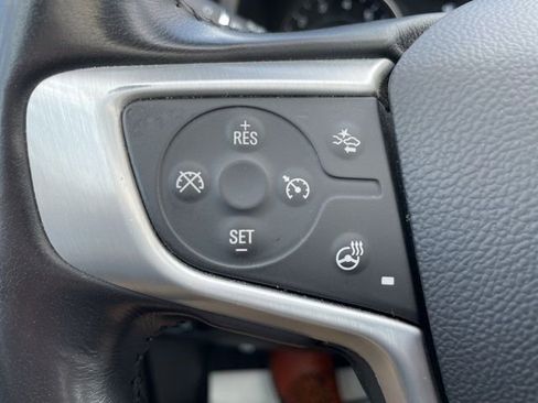 Used 2022 GMC Terrain SLT w/ Tech Package FWD image 19