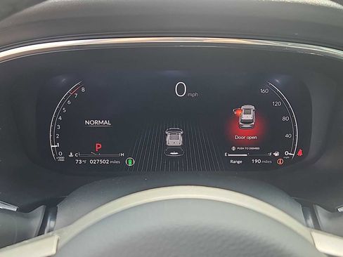 Used 2023 Acura MDX SH-AWD w/ Technology Package image 31