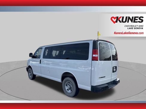 Used 2023 Chevrolet Express 3500 LS RWD image 8