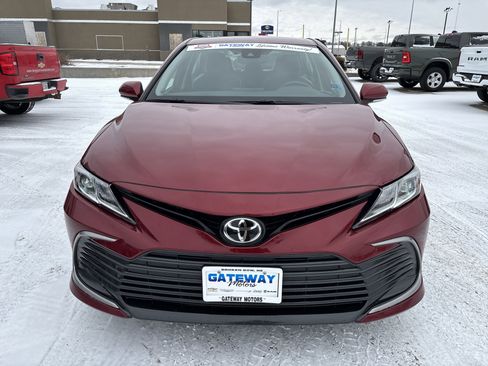 Used 2021 Toyota Camry LE w/ Convenience Package image 3