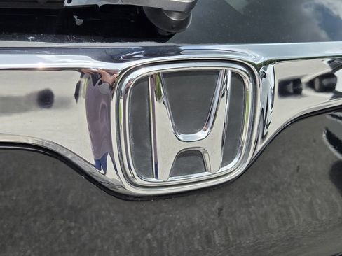Certified 2017 Honda CR-V Touring image 16