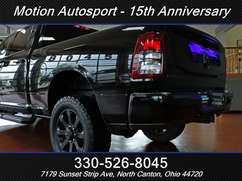 Used 2020 RAM 2500 Big Horn w/ Night Edition AWD/4WD image 8