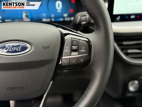 Used 2025 Ford Escape Platinum image 20