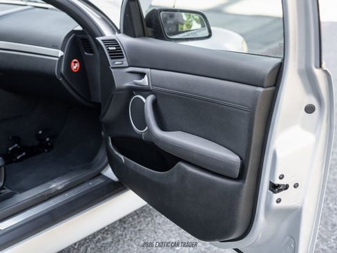 Used 2009 Pontiac G8 GXP RWD image 38