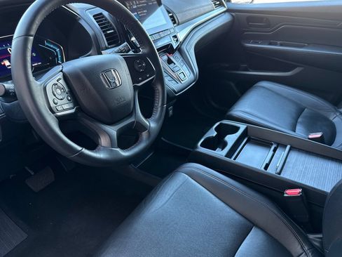 Certified 2023 Honda Odyssey Sport image 10