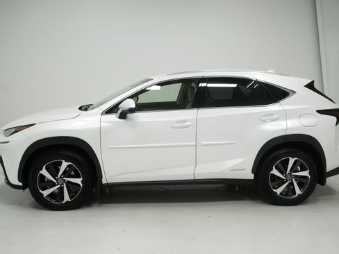 Used 2019 Lexus NX 300h AWD w/ Premium Package image 7