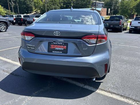 New 2026 Toyota Corolla LE FWD image 4