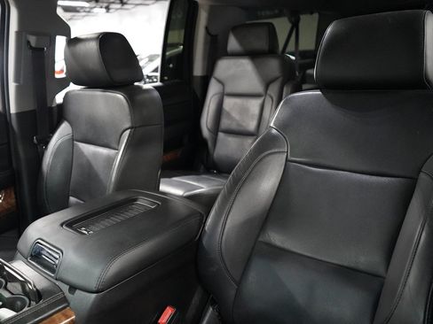 Used 2016 Chevrolet Suburban LTZ AWD/4WD image 10